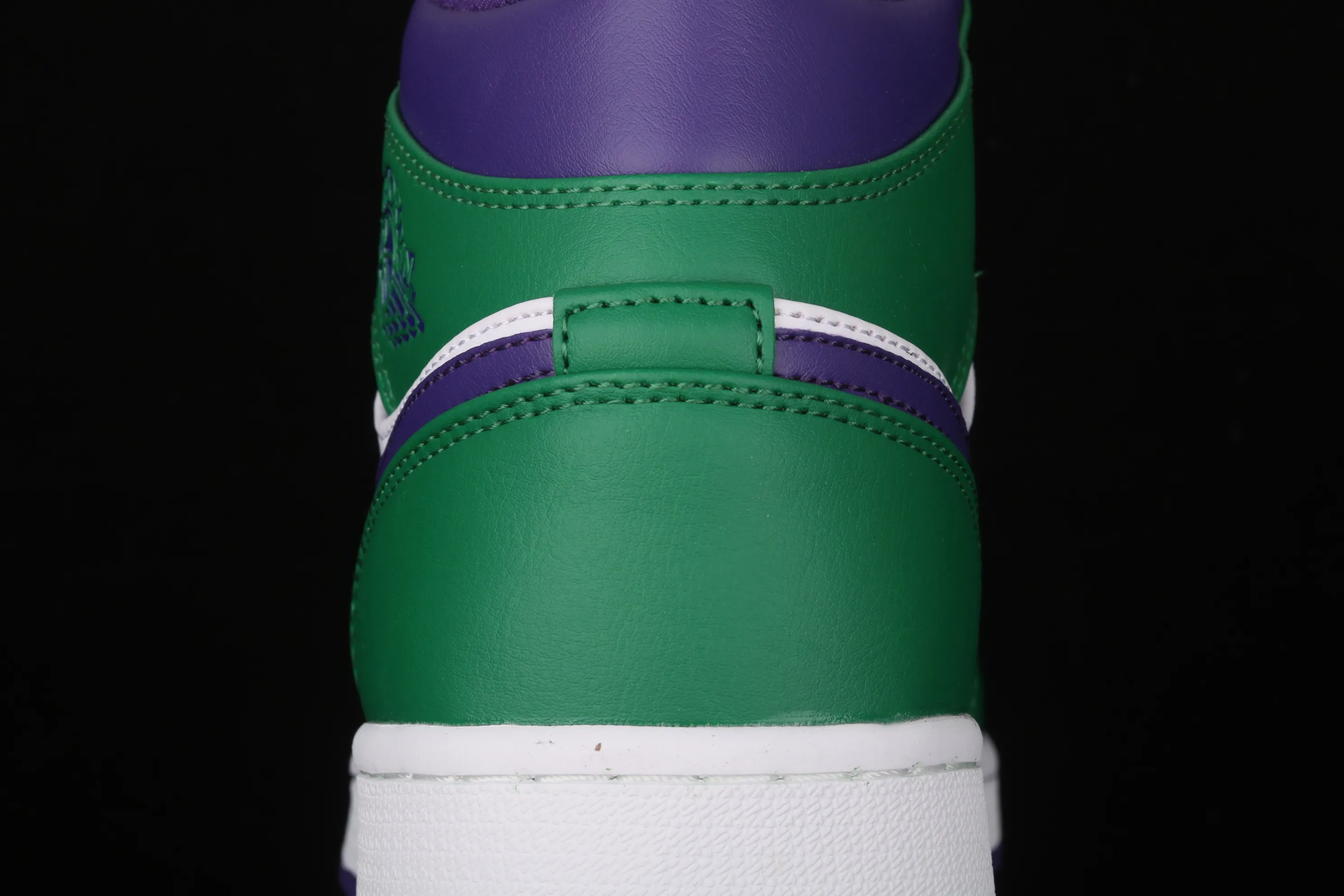 All Categories Air Jordan Jordan Series Basketball Shoes Air Jordan 1 Mid Air Jordan 1 Mid "Hulk" AJ1 Joe 1 Hulk White Purple Green Mid-top Classic Retro Cultural Leisure Sports Basketball Shoes 554724-300